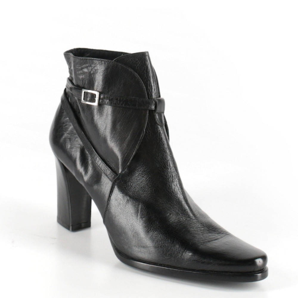 Paola Ferri by Aldo Moda Leather Ankle Boots